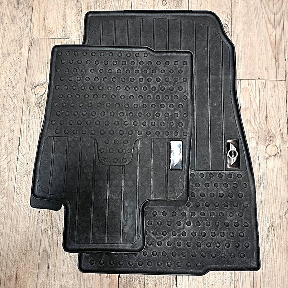 MINI Cooper All Season Front Floor Mats ~ EUC - Picture 1 of 5
